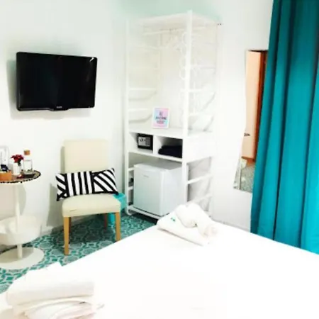Bed & Breakfast Hello Salerno